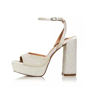AQUA Women's Leslp Ankle Strap Platform High Heel